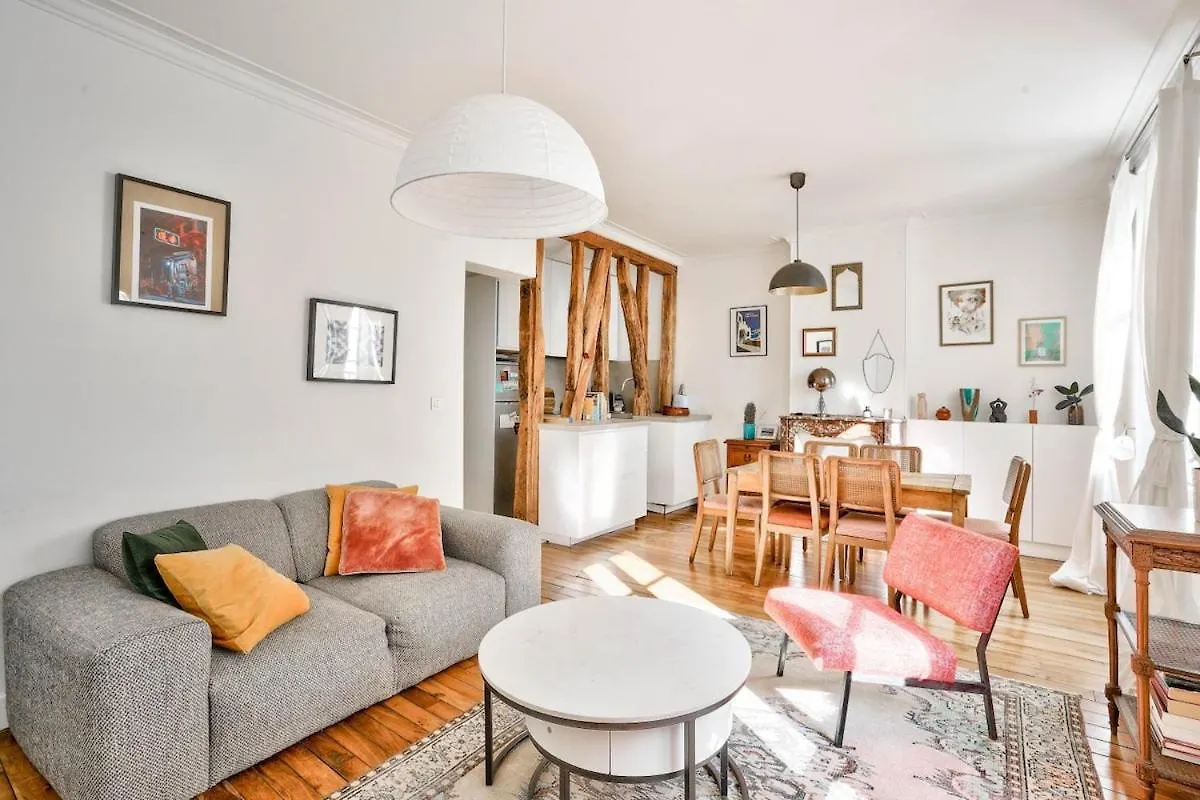 Spacieux Appart Vue Montmartre 巴黎 公寓