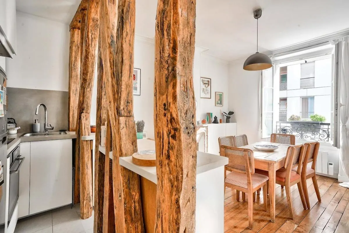 Spacieux Appart Vue Montmartre Paris Apartment